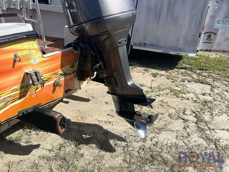 1990-21ft-center-console-fishing-boat-with-t/a-boat-trailer-image-26