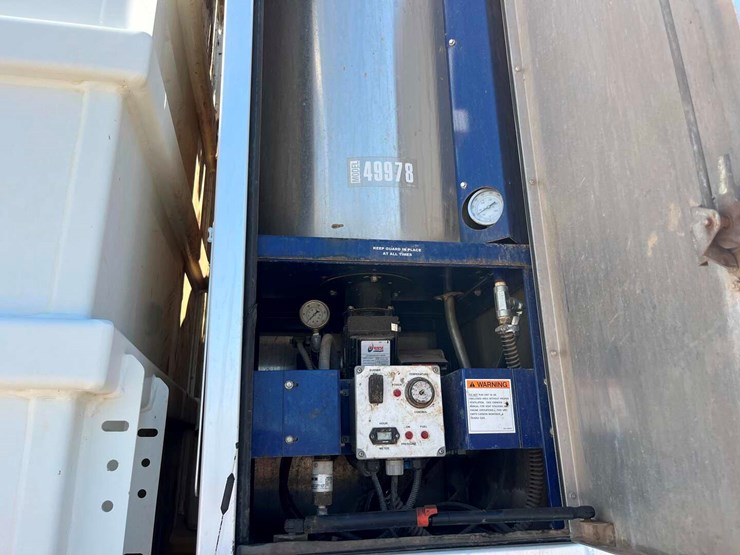 2019-kenworth-t880-image-13