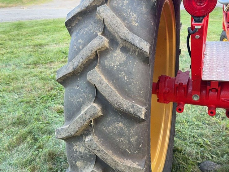 massey-ferguson-350-image-24