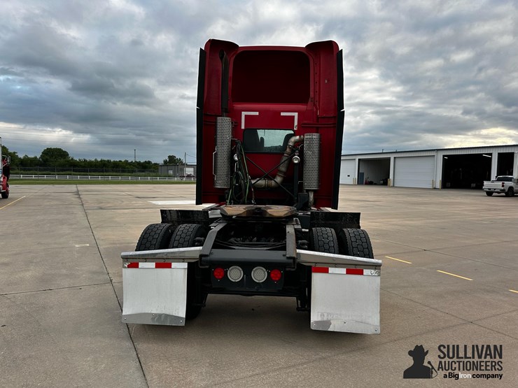 2015-kenworth-t440-image-6