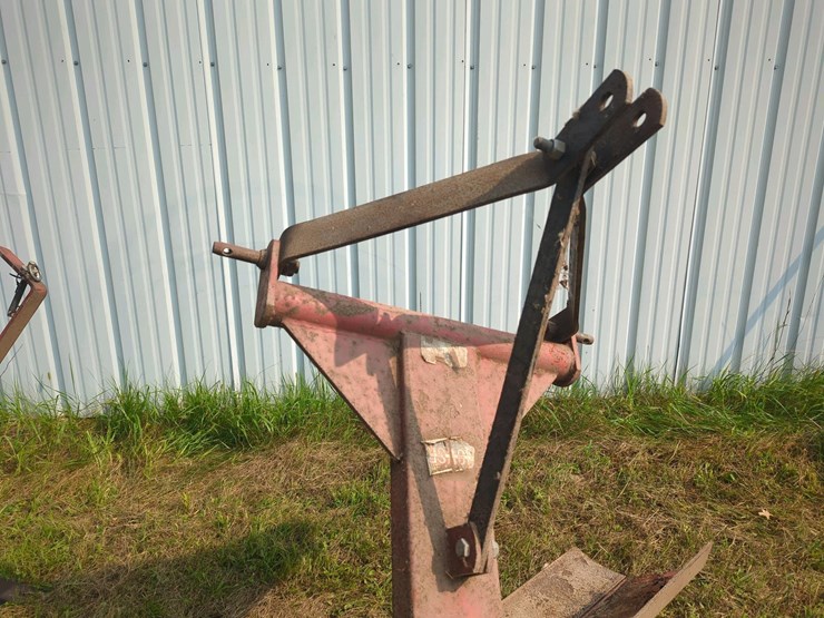6'-rear-mounted-3-point--blade-image-3