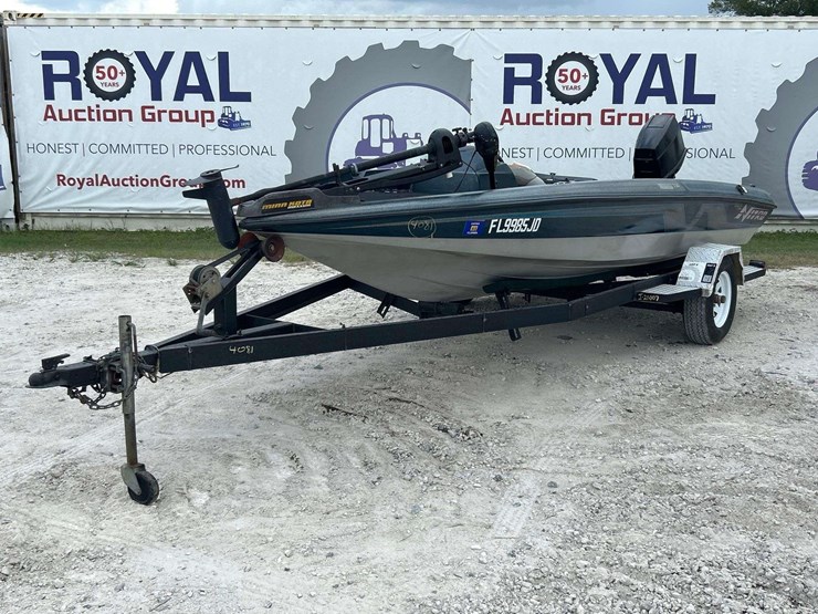 1990-nitro-tracker-165tf-bass-boat-with-s/a-galvanized-trailer-image-1