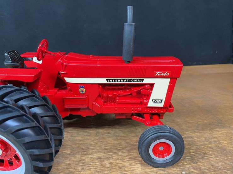 1/16-ih-1066-2009-iowa-ffa-nib-sm-image-17