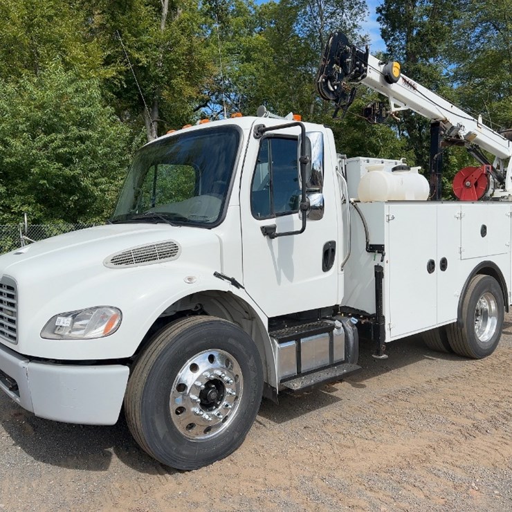 2014 IMT 8600