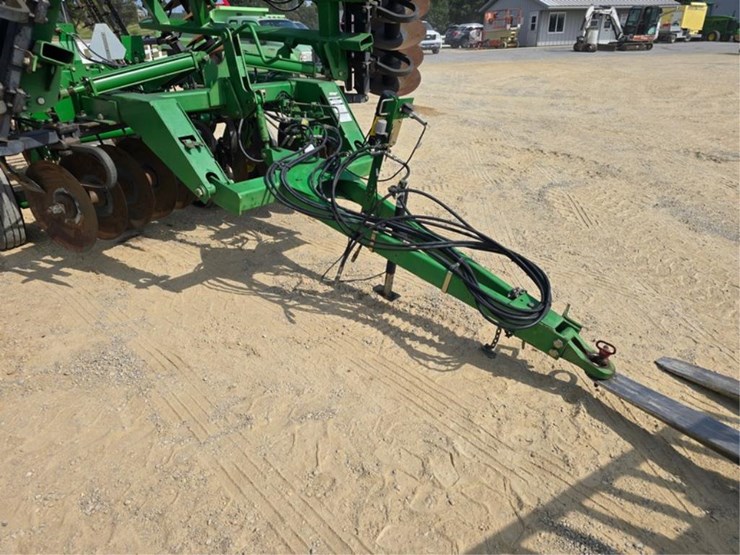 john-deere-637-image-11