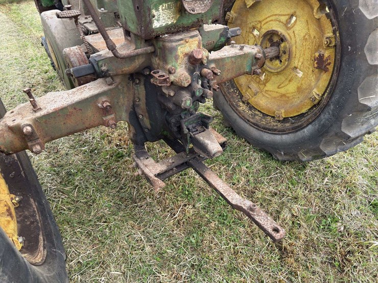 john-deere-b-image-19