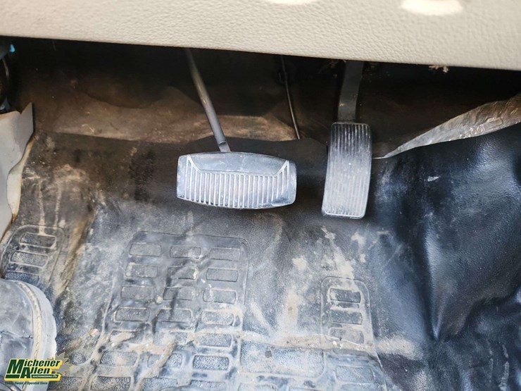 2008-ford-f550-image-33