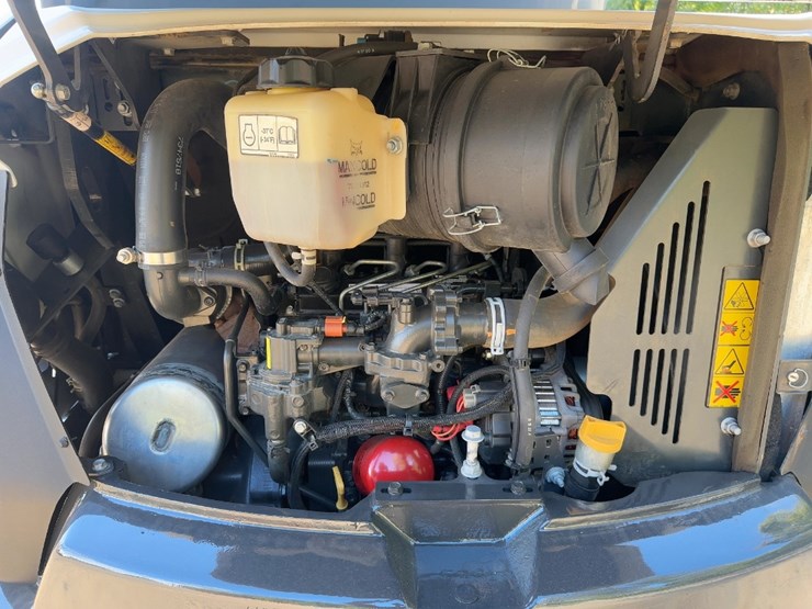 2021-bobcat-e42-image-25