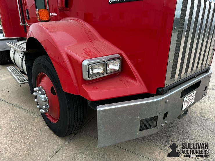 2010-kenworth-t800-image-9