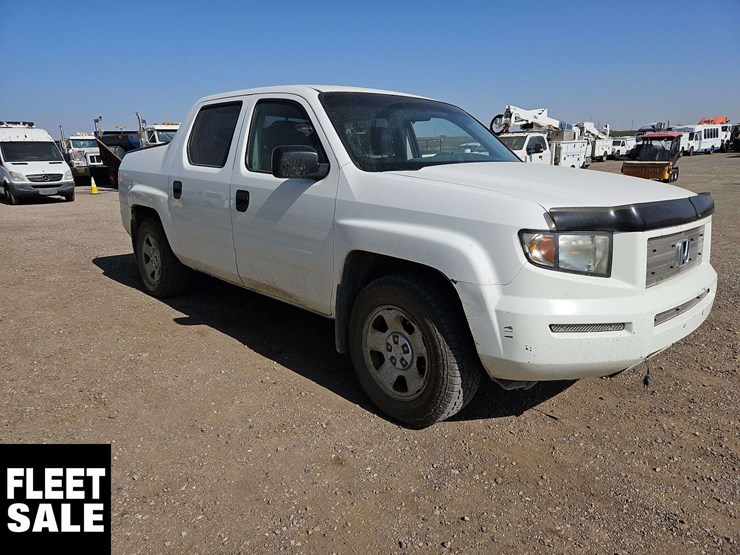 2008-honda-ridgeline-image-2