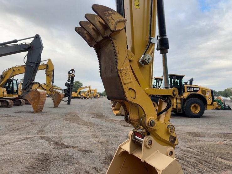2021-caterpillar-313gc-image-10