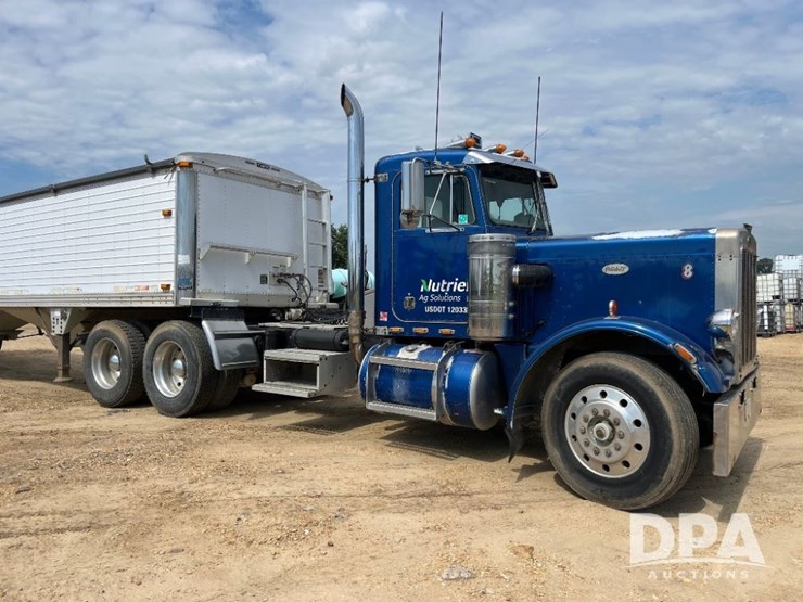 1984-peterbilt-359-image-6