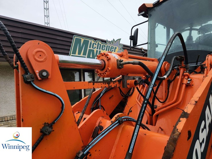 2015-doosan-dl220-image-17