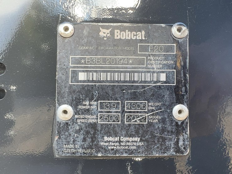 2022-bobcat-e20-image-34