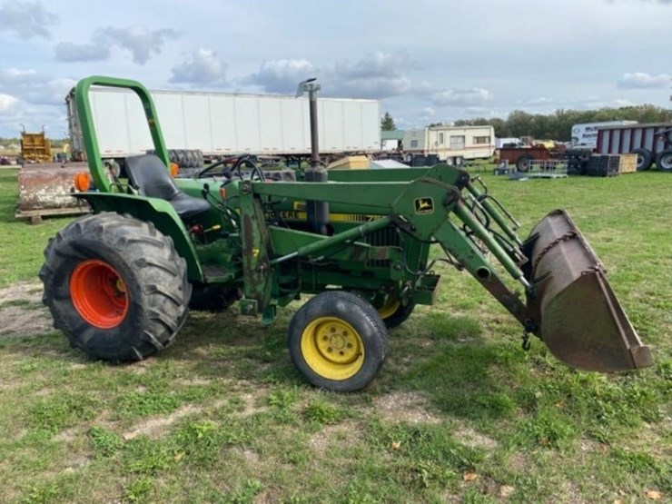 1986-john-deere-750-image-1
