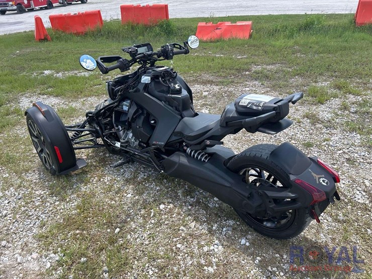 2020-can-am-ryker-rally-900-ace-3-wheeled-motorcycle-image-4