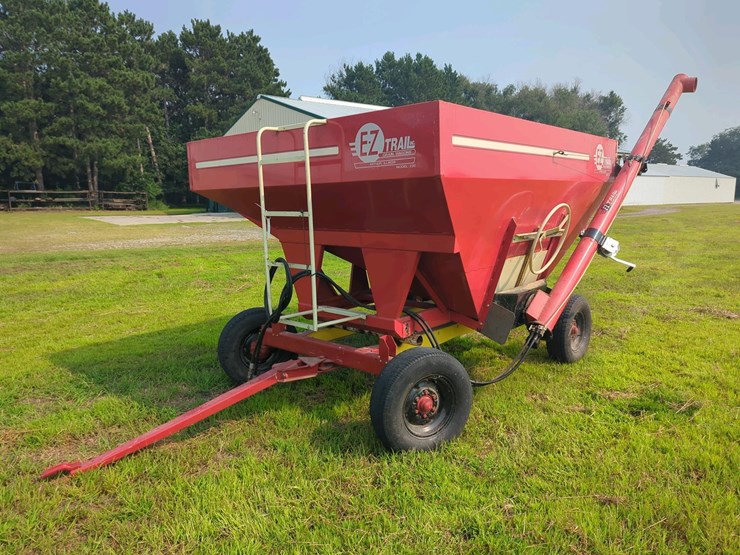new-holland-15-image-1