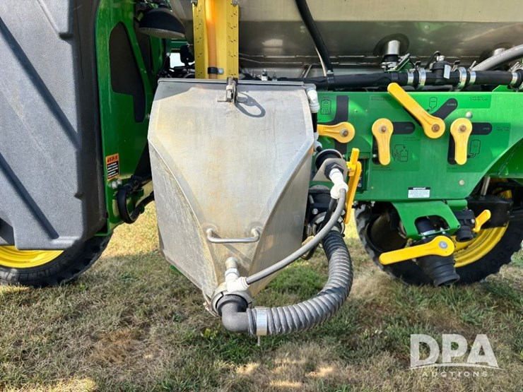 2018-john-deere-r4038-image-53