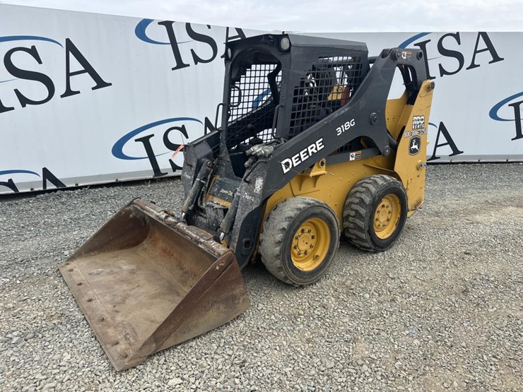 deere-318g-image-1