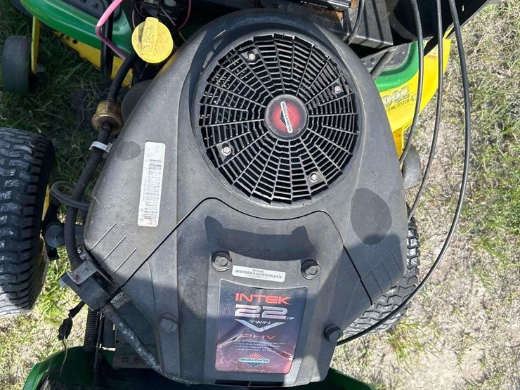 2005-john-deere-l118-image-10