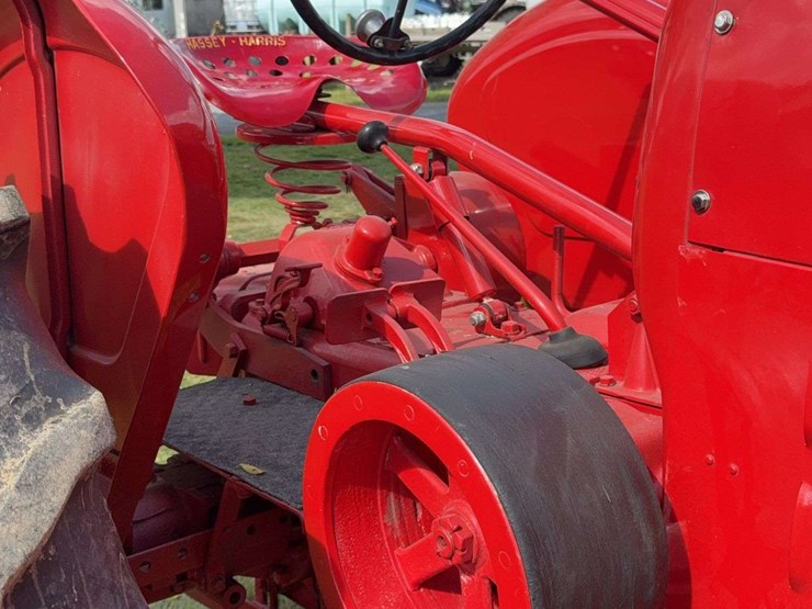 massey-ferguson-101-image-48