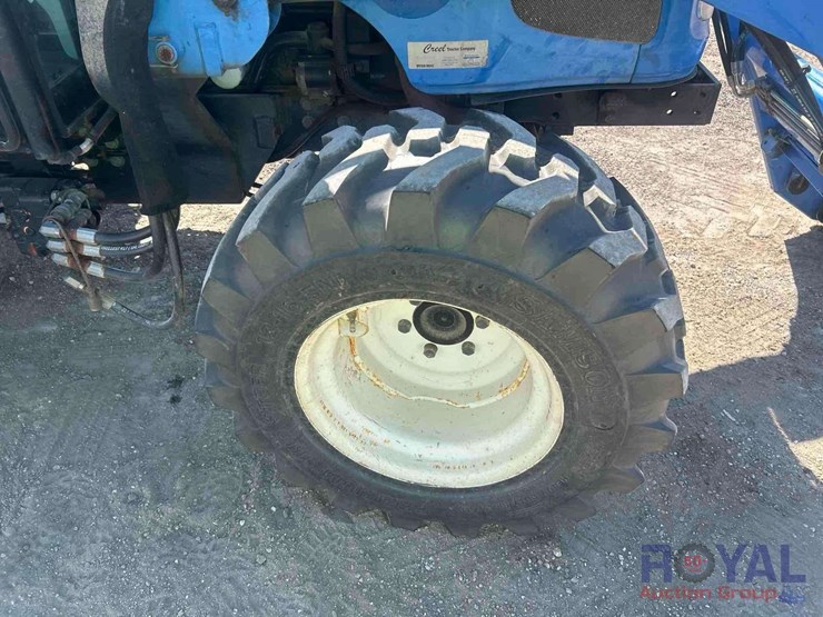 new-holland-boomer-47-image-27