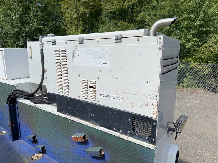 2014-imt-8600-image-24
