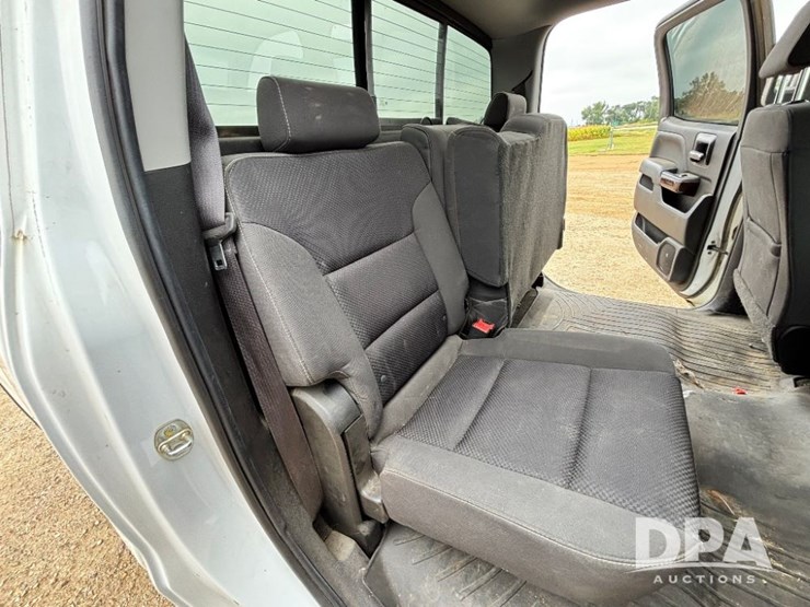 2017-gmc-sierra-2500hd-image-67