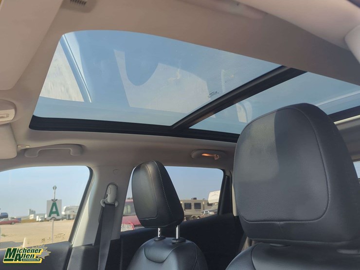 2019-jeep-compass-image-11