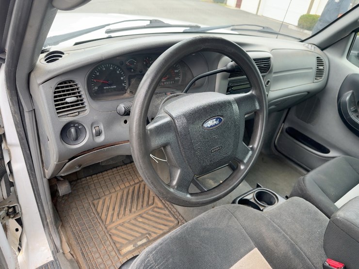 2009-ford-ranger-xlt-image-18