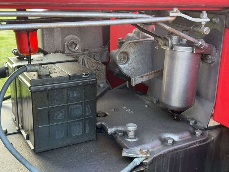 massey-ferguson-98-image-47