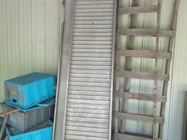 aluminum-ramps-10'x2'-image-1