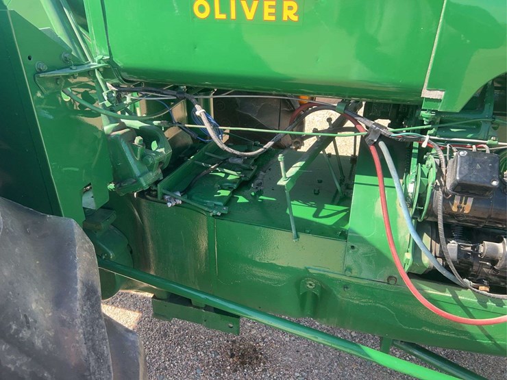 1955-oliver-super-99-image-28