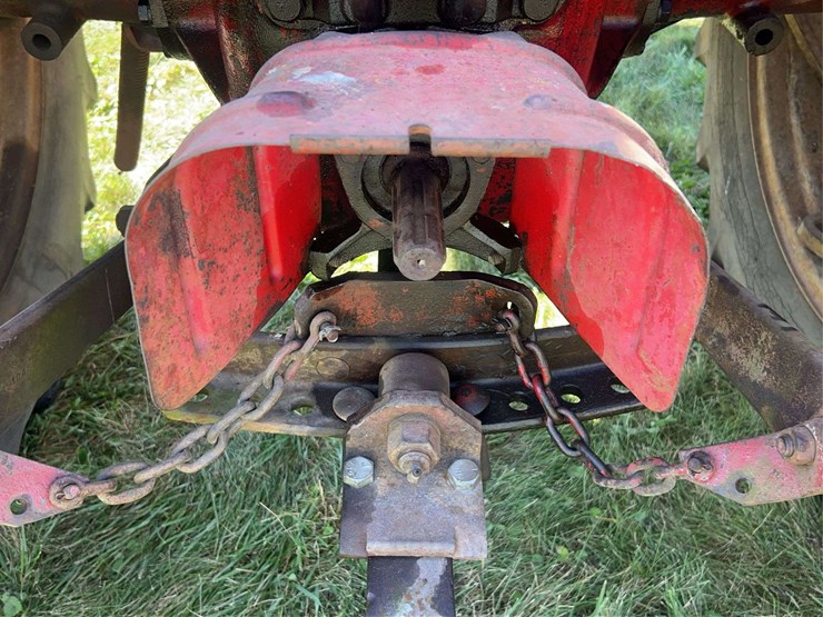 massey-ferguson-444-image-34