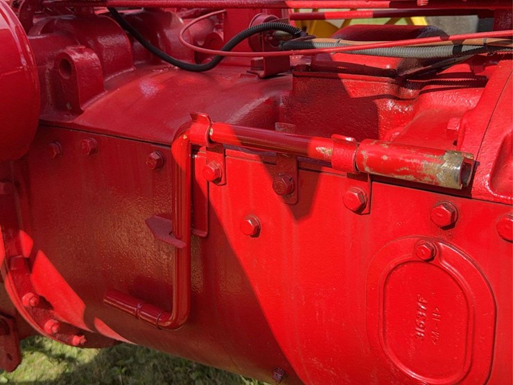 massey-harris-challenger-image-51