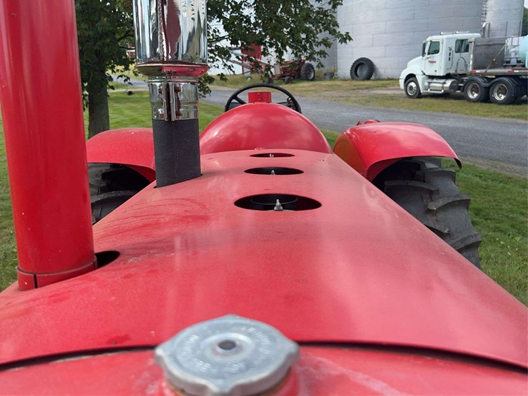 massey-ferguson-97-image-12