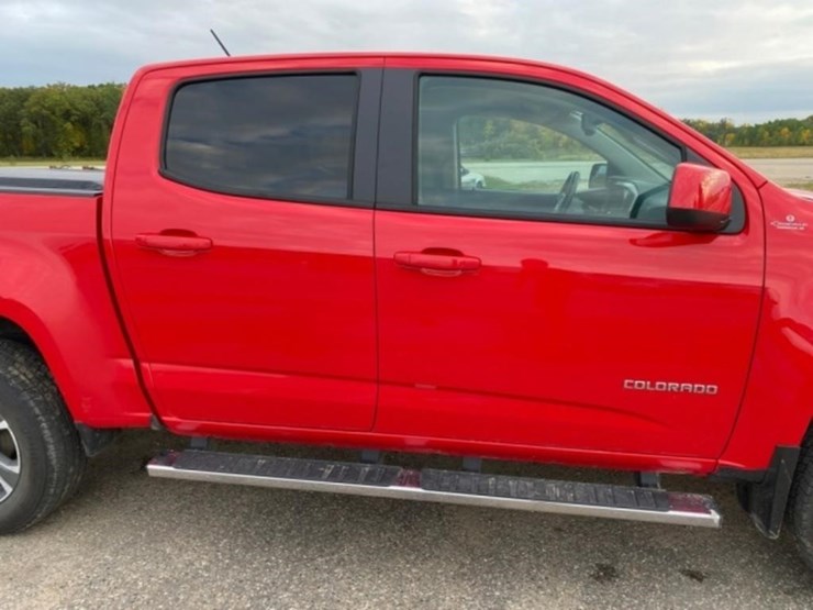 2017-chevy-colorado-z71-4x4-v6,-auto,-crew-cab,-image-23