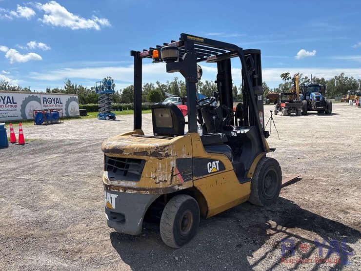 caterpillar-2pd5000-image-3