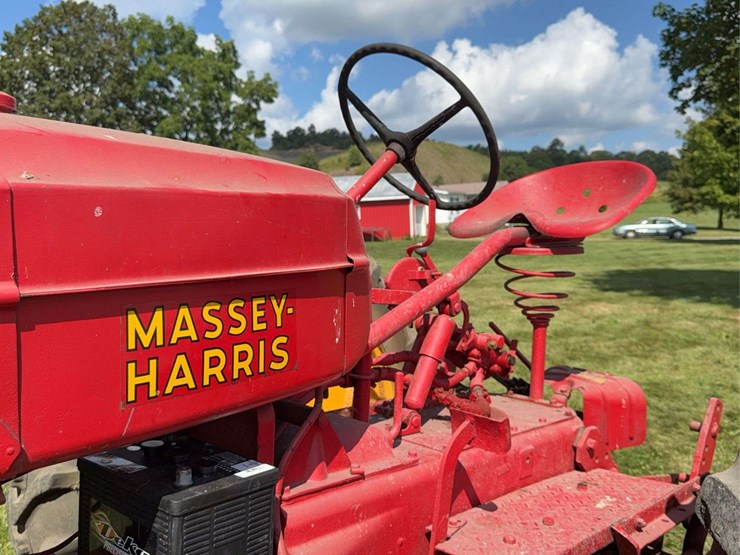 massey-ferguson-44-image-50