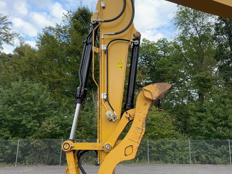 2021-caterpillar-313gc-image-16