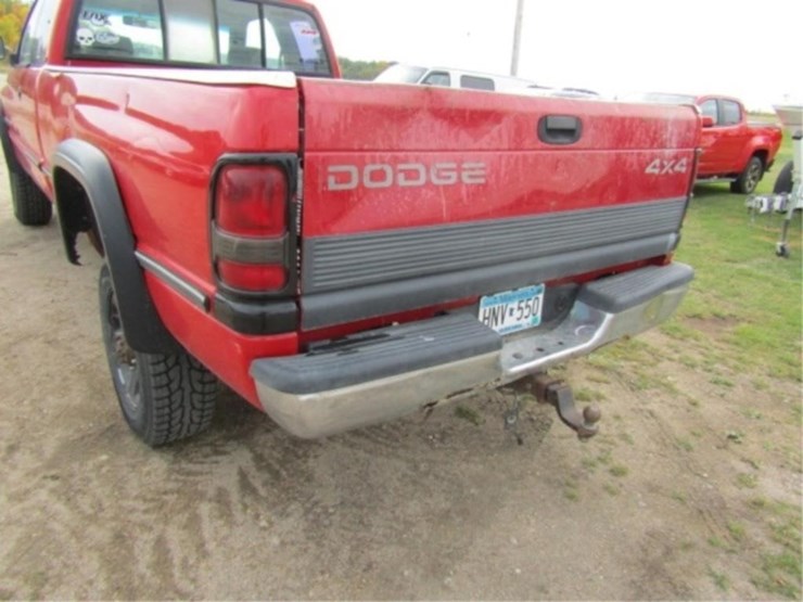 1996-dodge-ram-2500-image-11