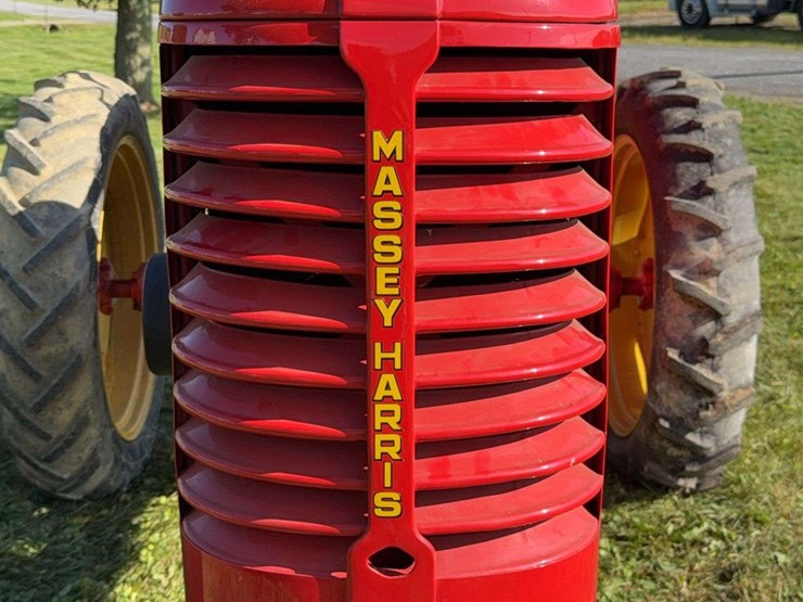 massey-ferguson-81-image-11