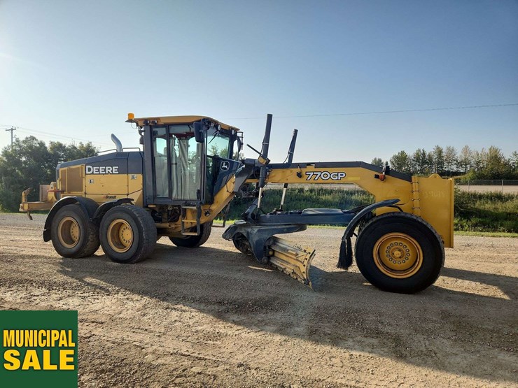 deere-770-image-58