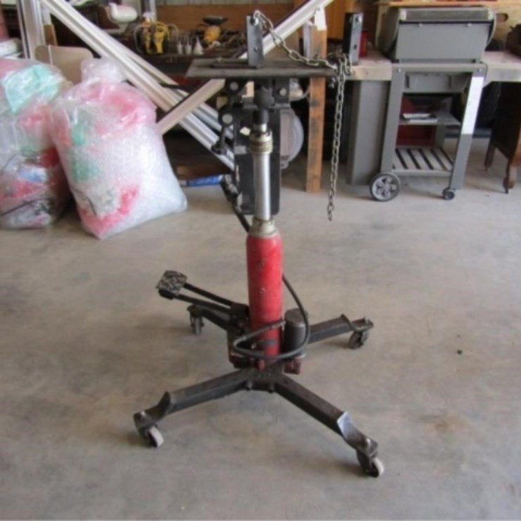 Air/Hyd. Transmission Jack w/Foot Pedal