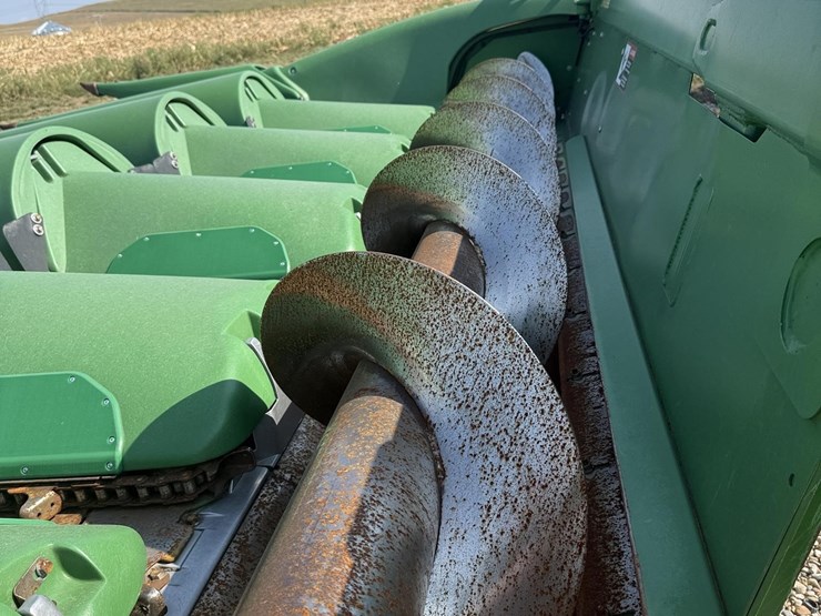 2018-john-deere-712c-image-14