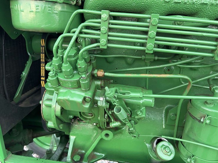 1955-oliver-super-77-image-59