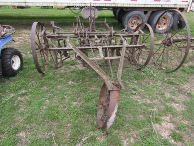 john-deere-2-image-11