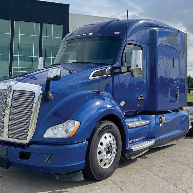 2022 KENWORTH T680