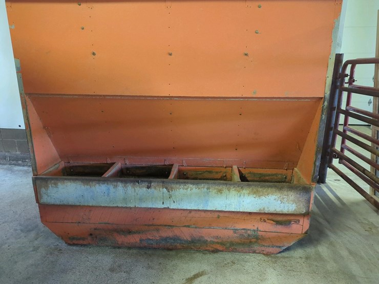 smidley-livestock-feeder-7'x3'x8'-image-1