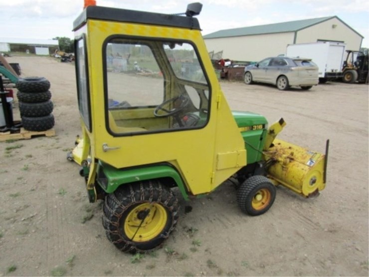 john-deere-316-image-14